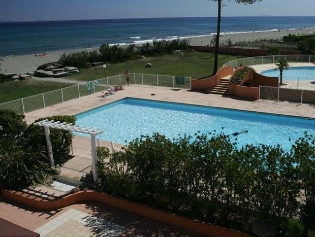 בורגו Residence Cala Bianca מראה חיצוני תמונה