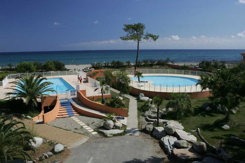 בורגו Residence Cala Bianca מראה חיצוני תמונה