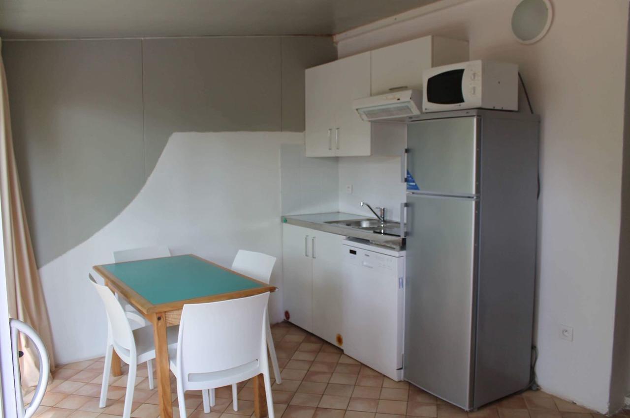 בורגו Residence Cala Bianca מראה חיצוני תמונה