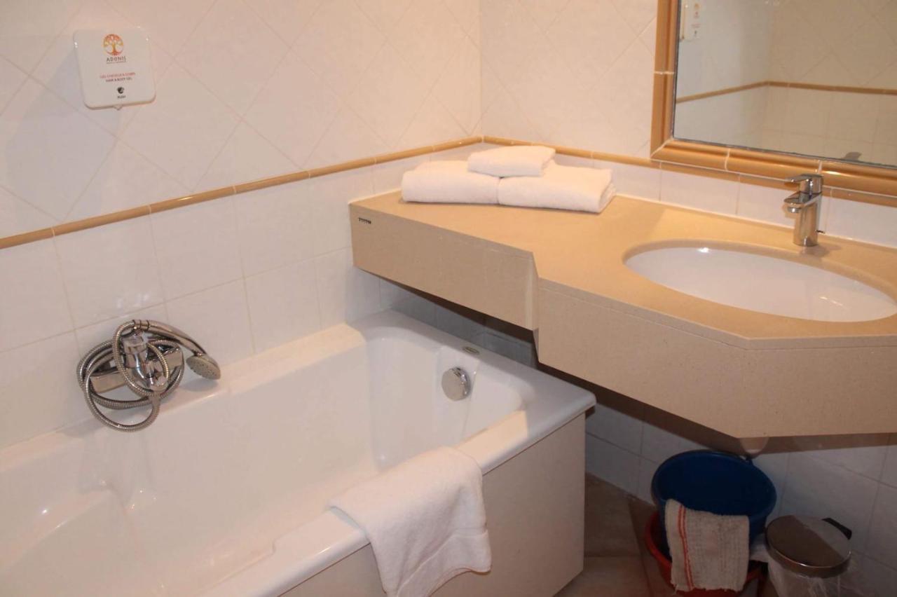 בורגו Residence Cala Bianca מראה חיצוני תמונה